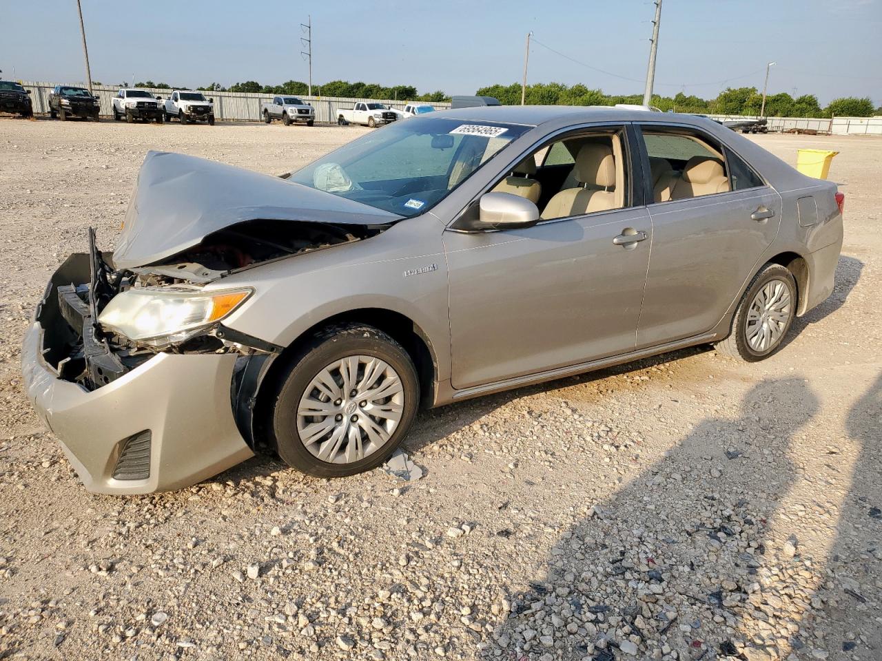 2014 Toyota Camry hybr HYBRID