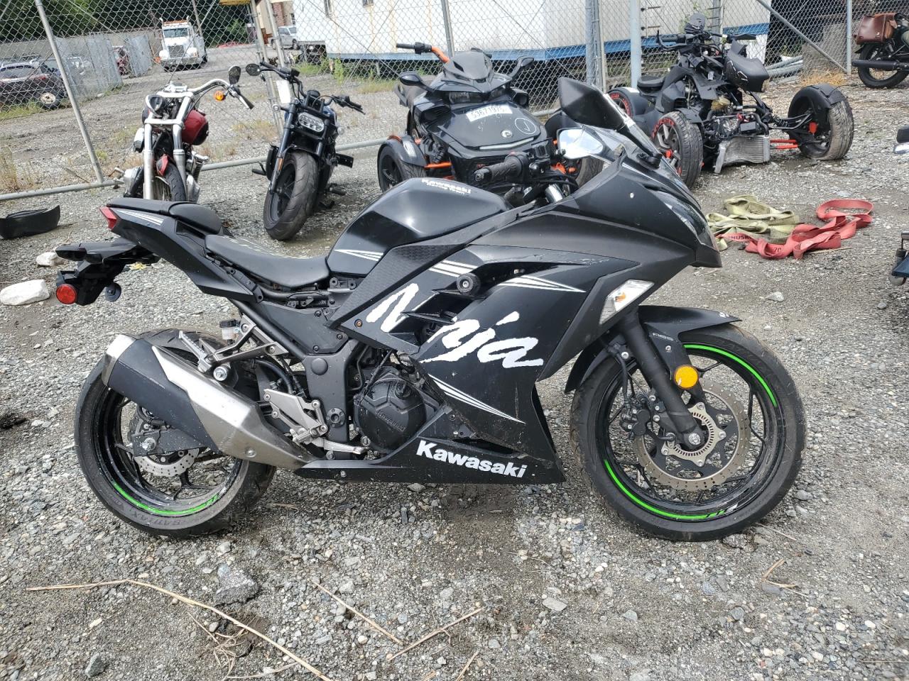 2017 Kawasaki Ex300 b B