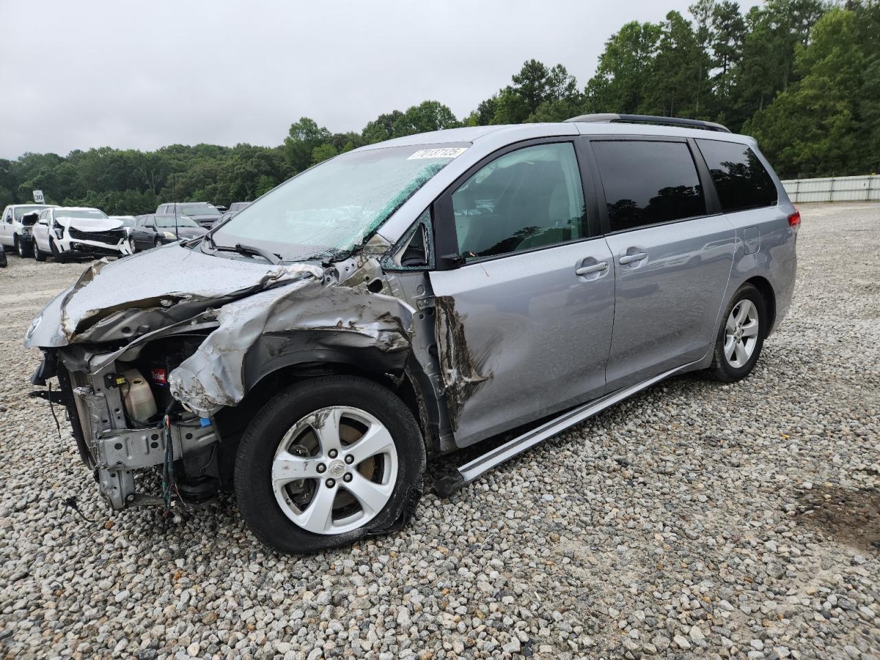 2012 Toyota Sienna le LE