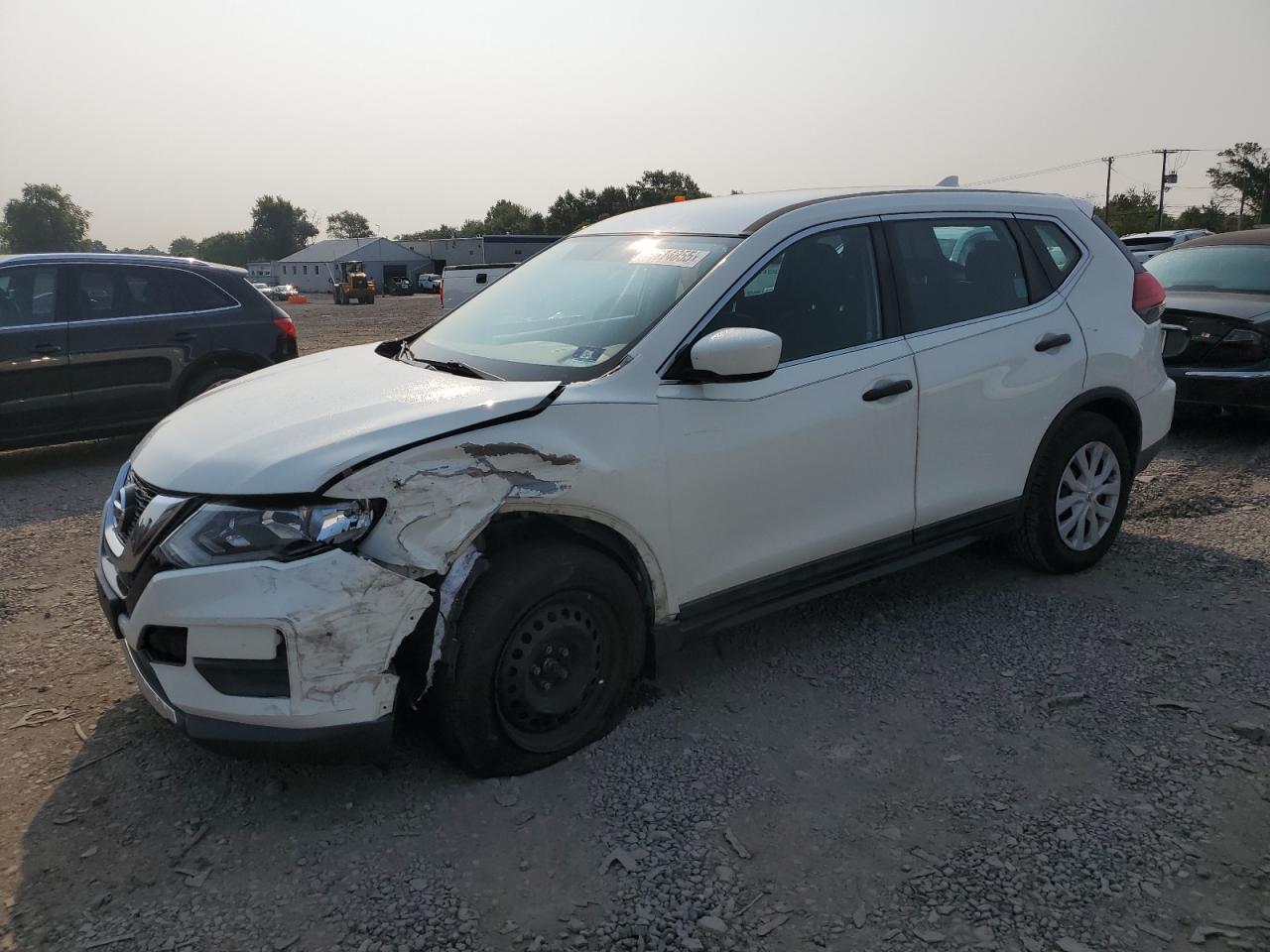 2017 Nissan Rogue sv SV