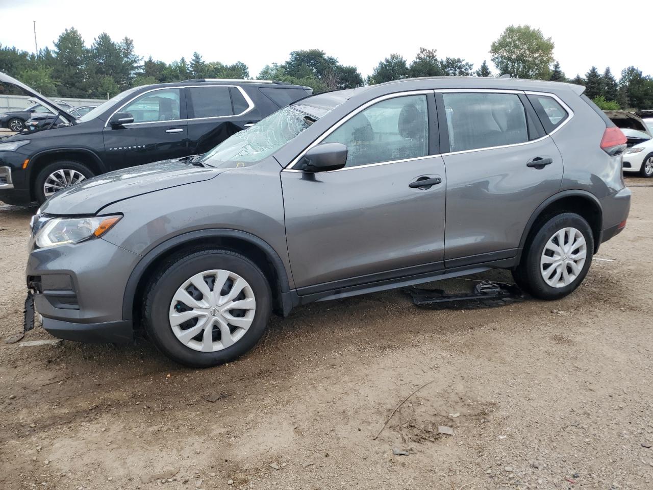 2017 Nissan Rogue s S