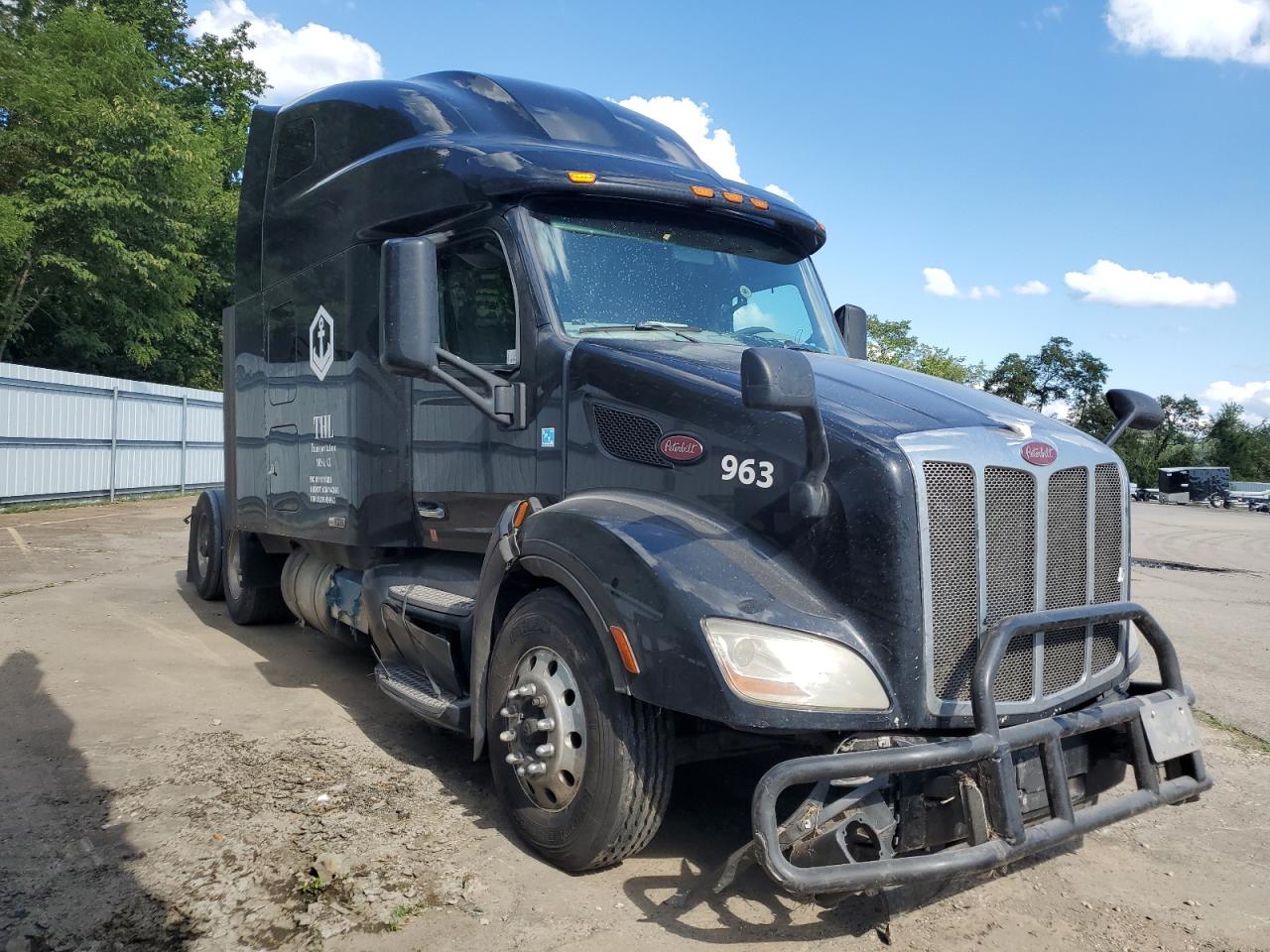 2020 Peterbilt 579