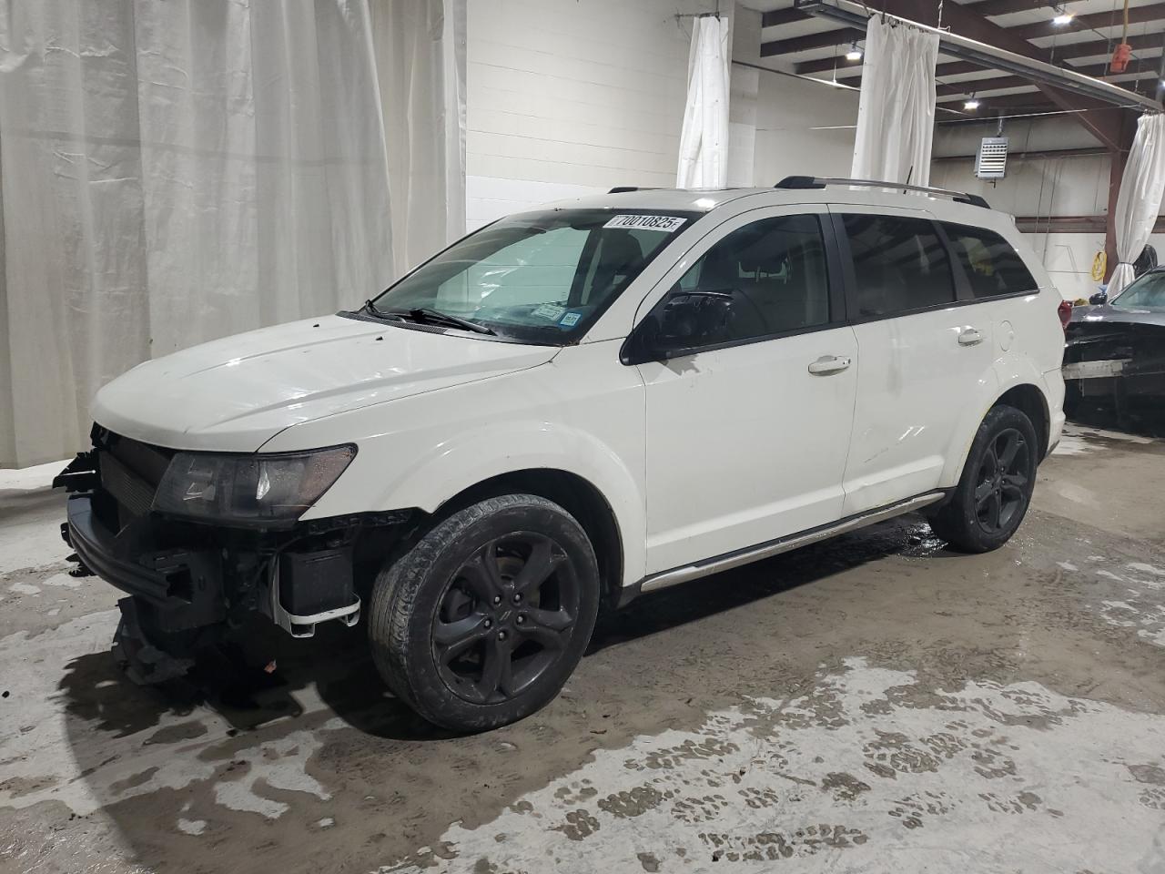 2020 Dodge Journey cr CROSSROAD