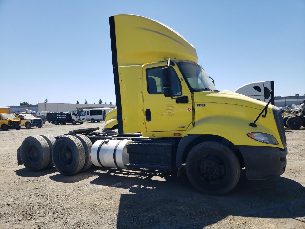 2018 International Rh613 - Trucks Semi Truck