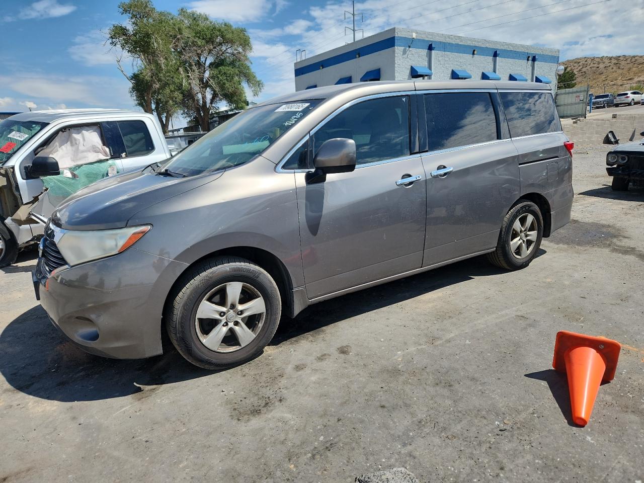 2015 Nissan Quest S