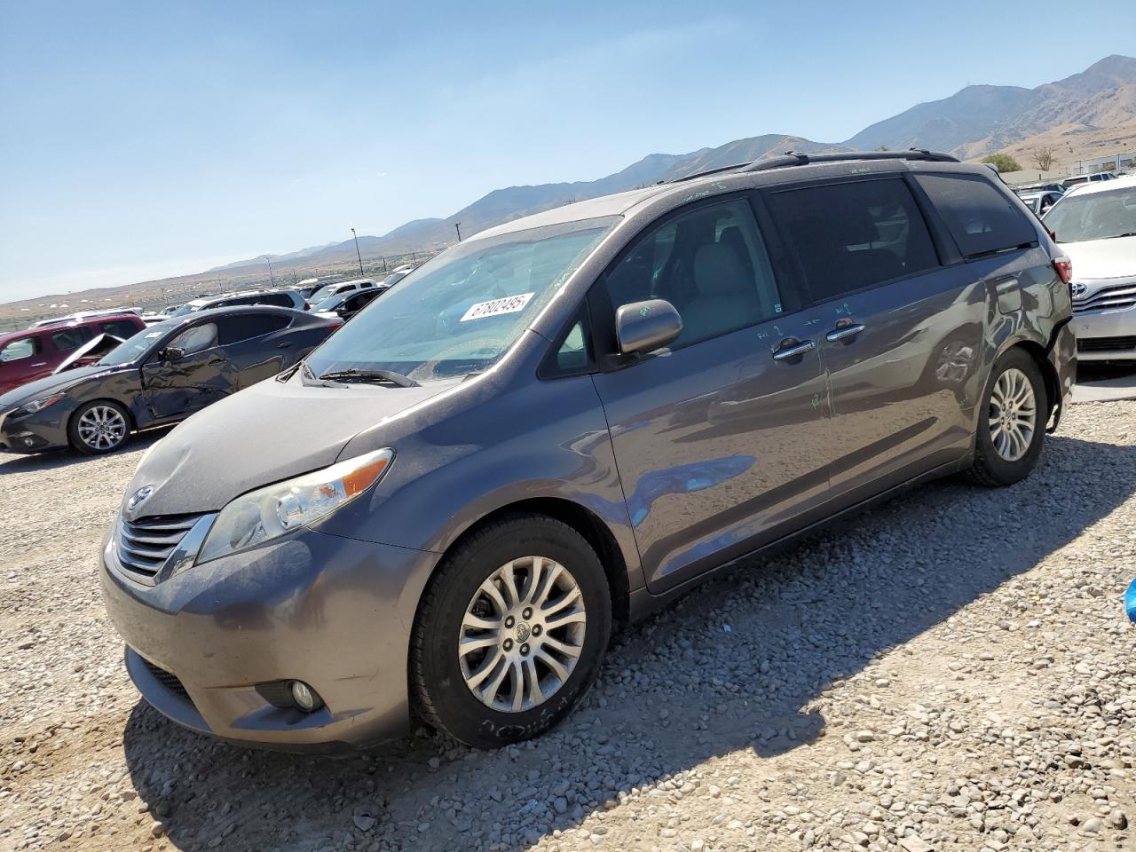 2016 Toyota Sienna Xle