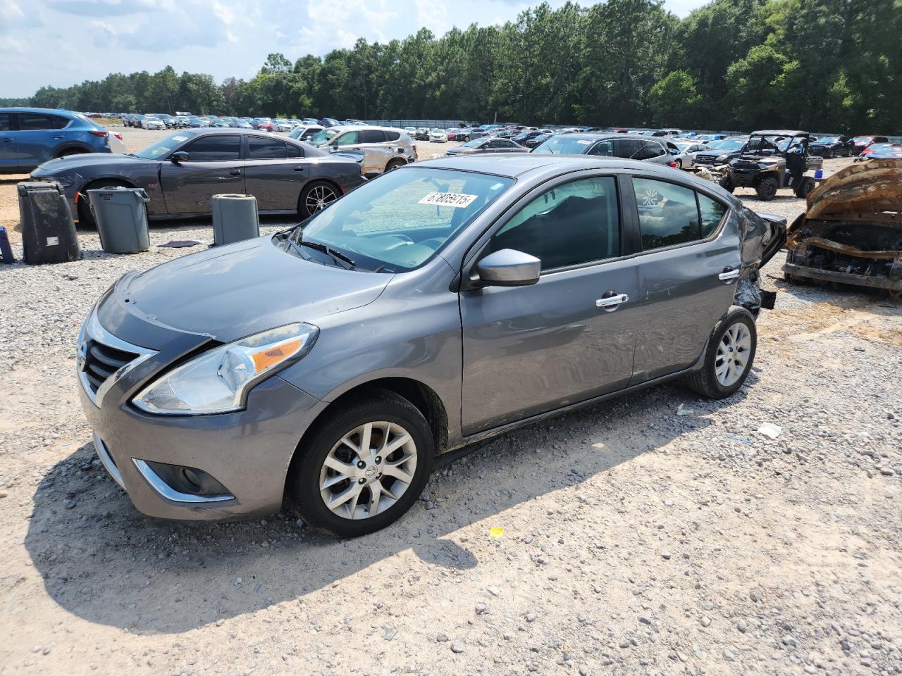 2018 Nissan Versa s S