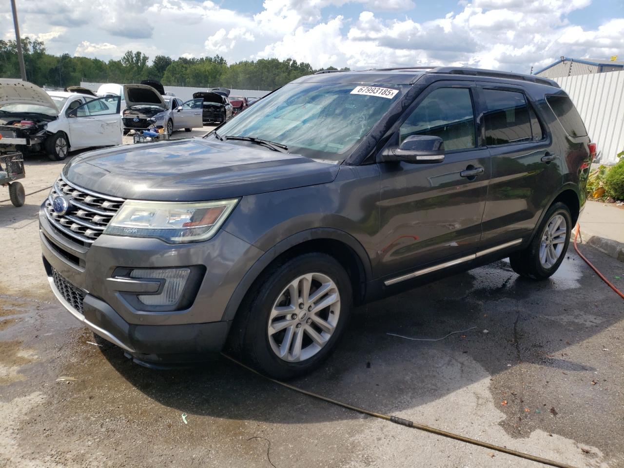 2017 Ford Explorer x XLT