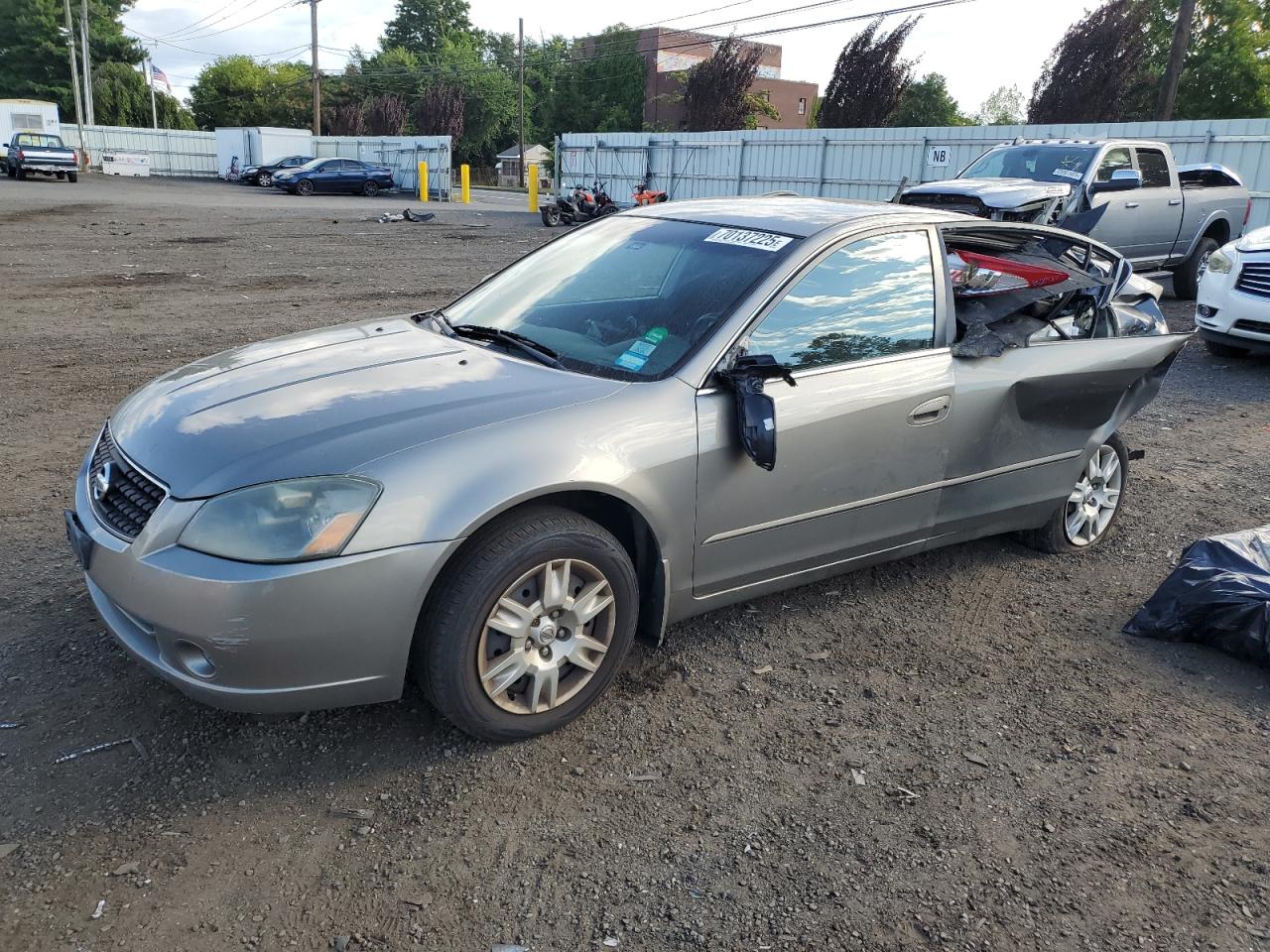 Nissan Altima s