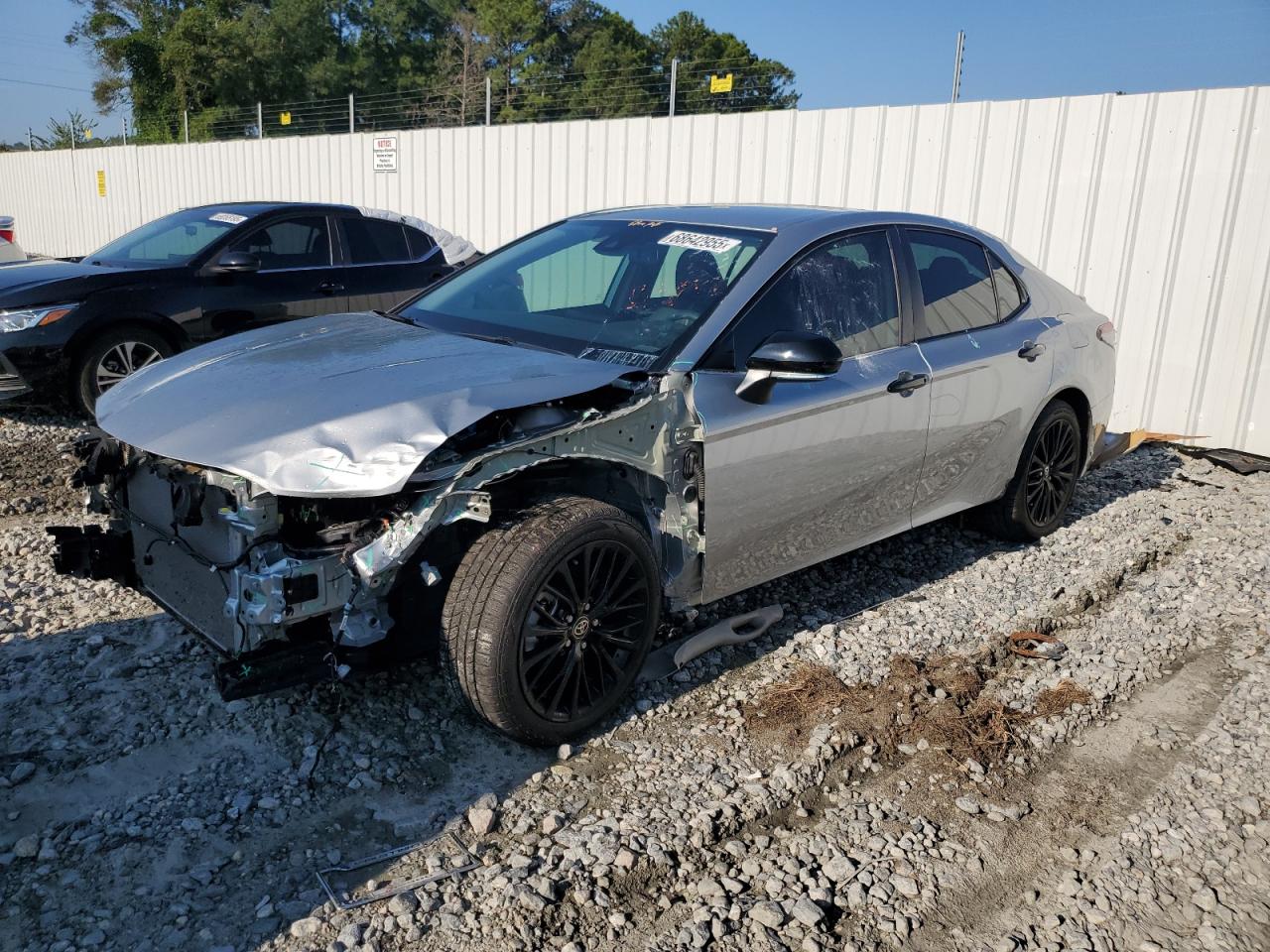 2022 Toyota Camry se SE