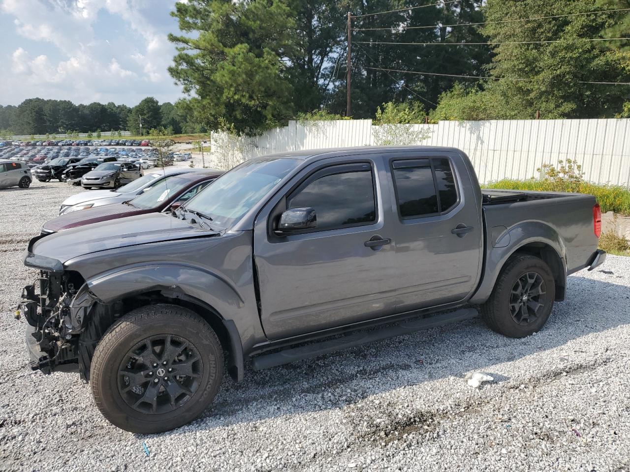 2021 Nissan Frontier s S
