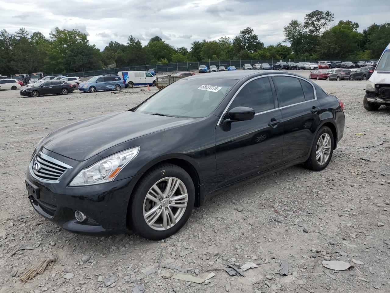 2013 Infiniti G37
