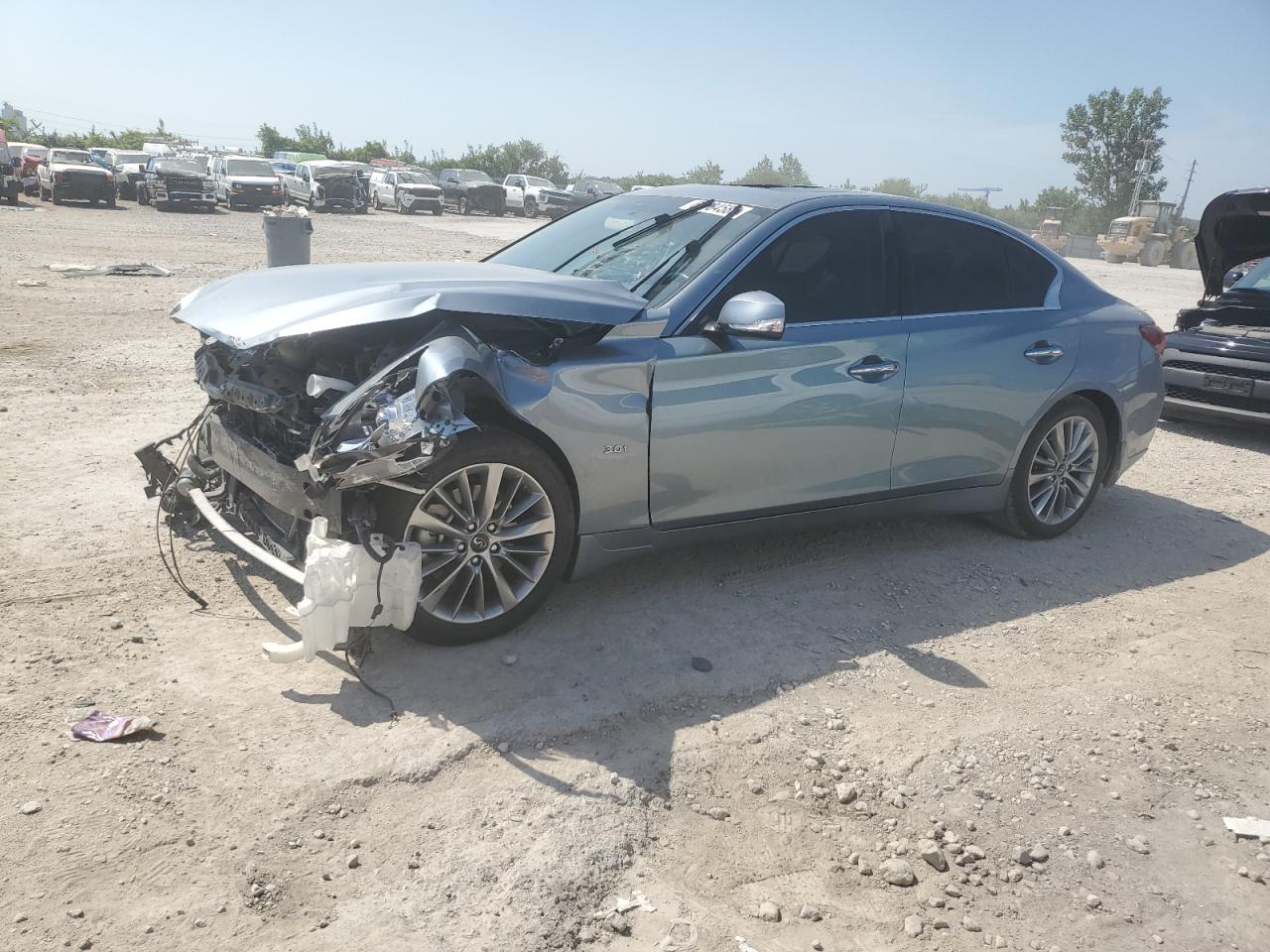 2018 Infiniti Q50 luxe LUXE