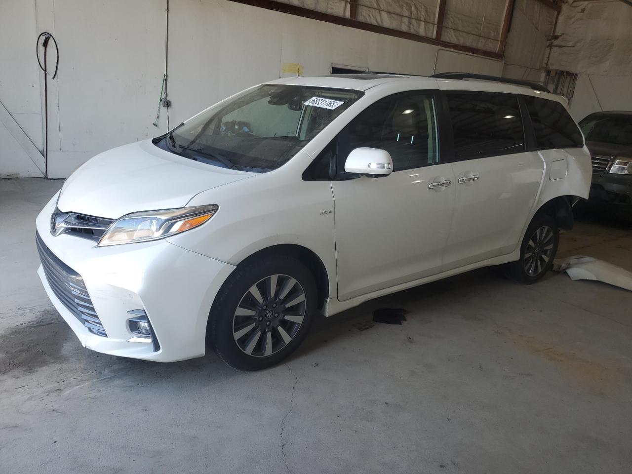 2020 Toyota Sienna xle XLE