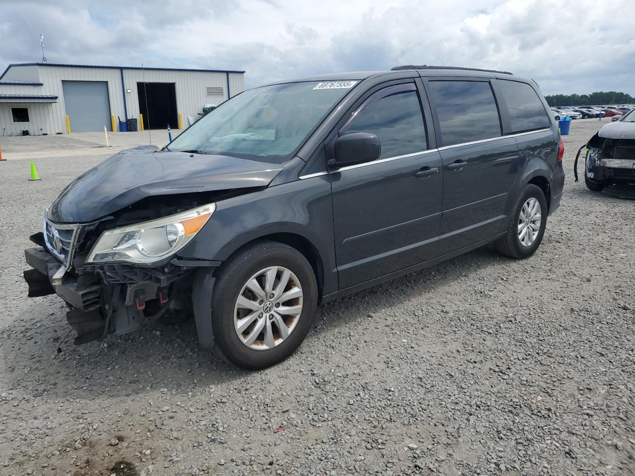 2012 Volkswagen Routan