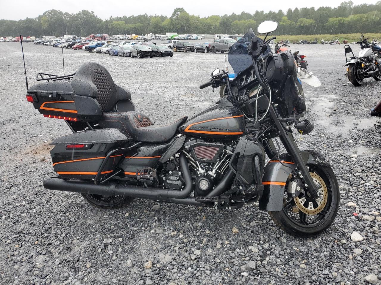 2022 Harley-davidson Flhtk