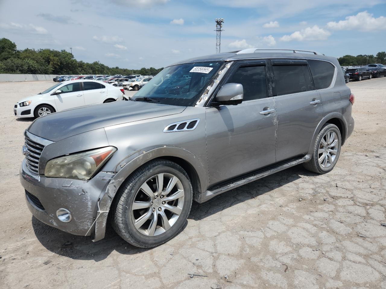 2012 Infiniti Qx56