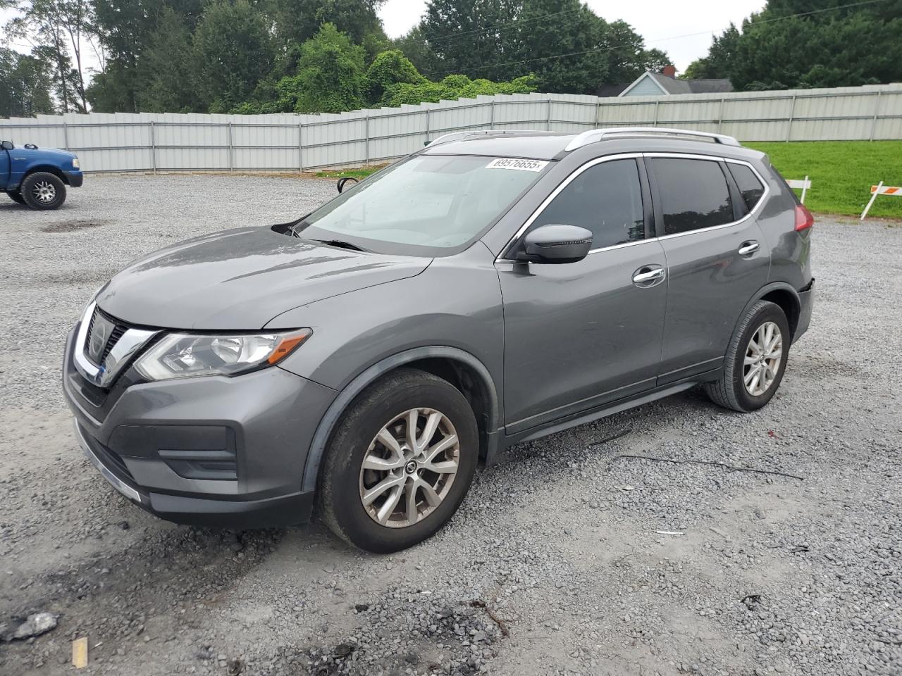 2017 Nissan Rogue s S