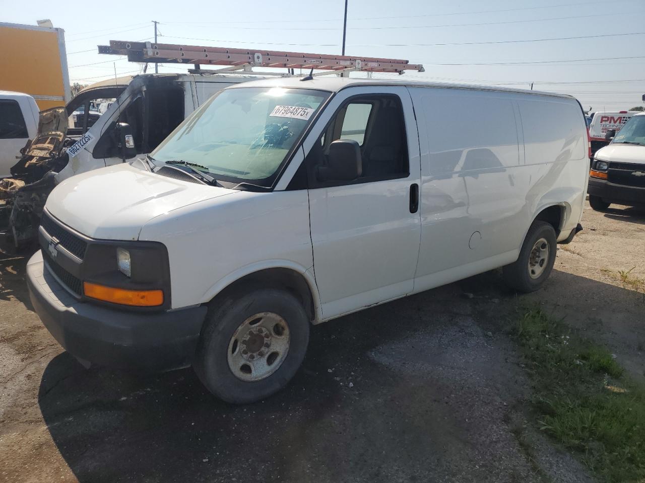 2015 Chev Express cargo 2500 1