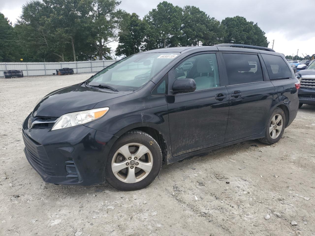 2019 Toyota Sienna le LE