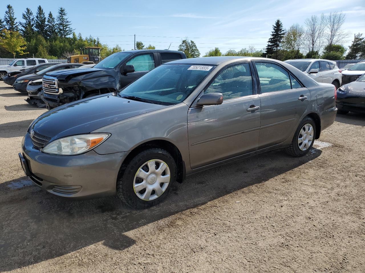 2004 Toyota Camry le LE