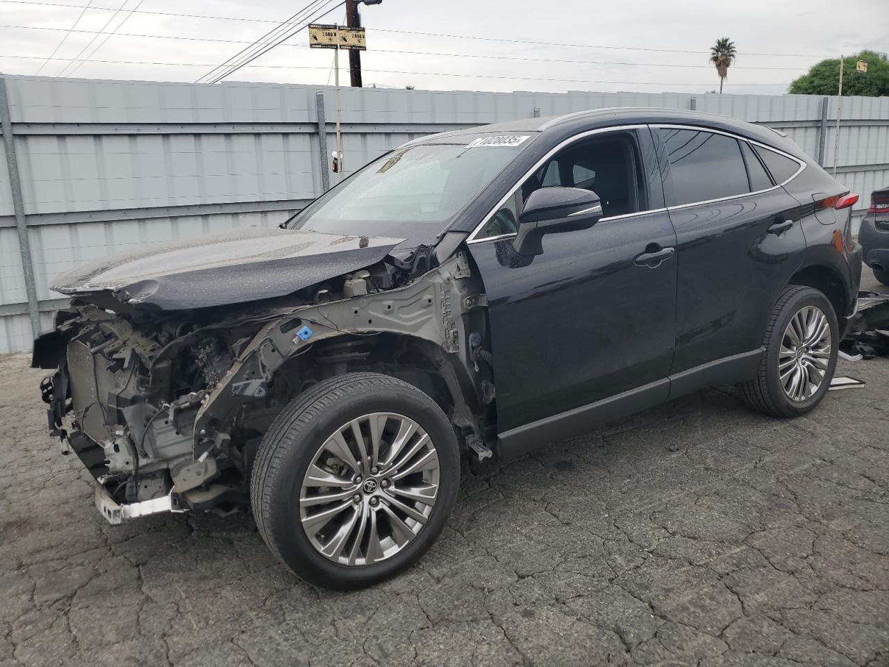 2022 Toyota Venza le LE