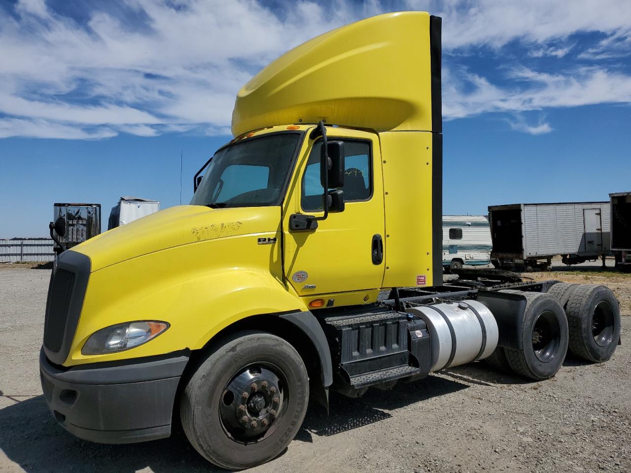 2018 International Rh613 - Trucks Semi Truck