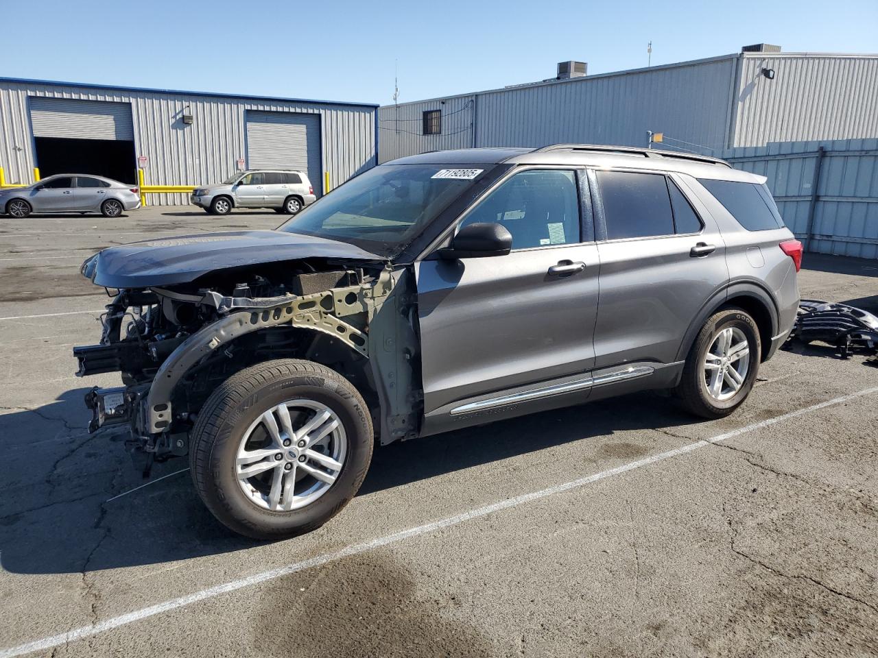 2023 Ford Explorer x XLT