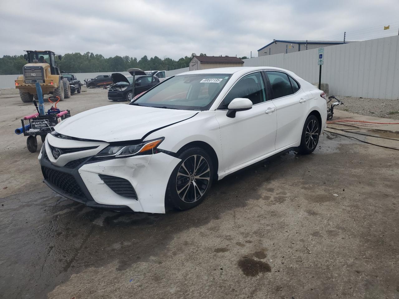 2020 Toyota Camry se SE