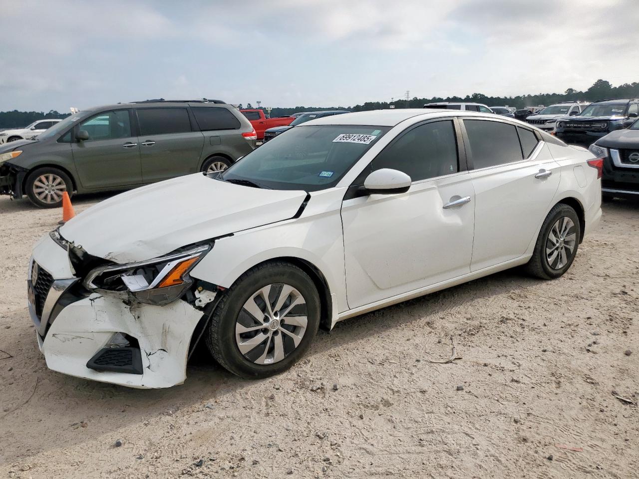 2019 Nissan Altima s S