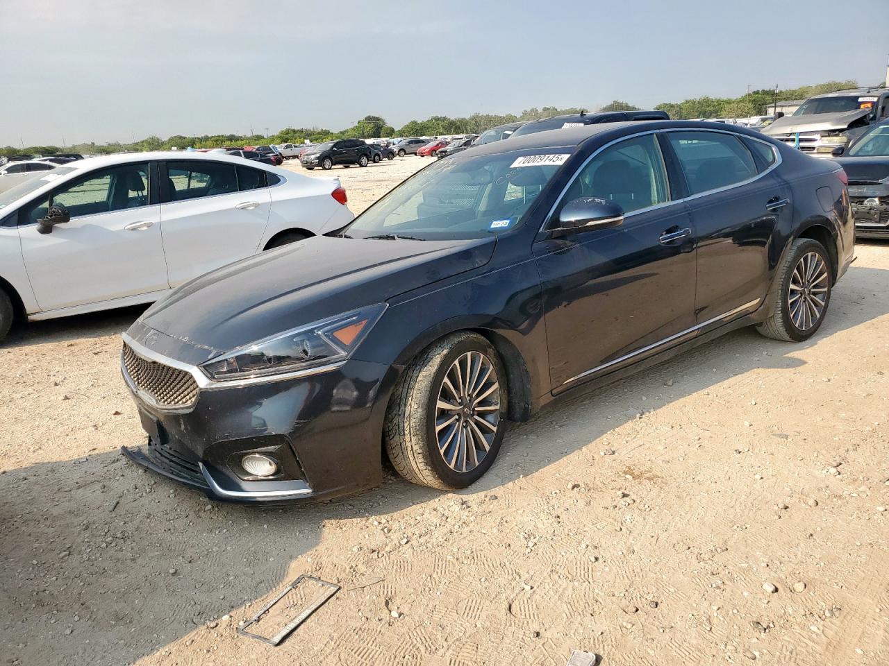 2017 Kia Cadenza