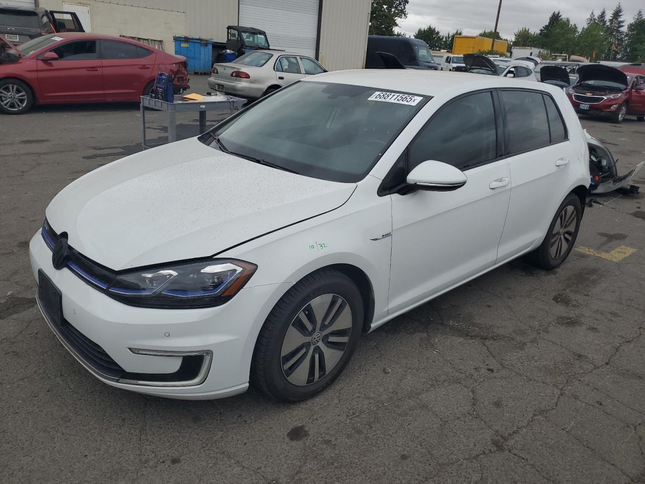 2017 Volkswagen e-Golf
