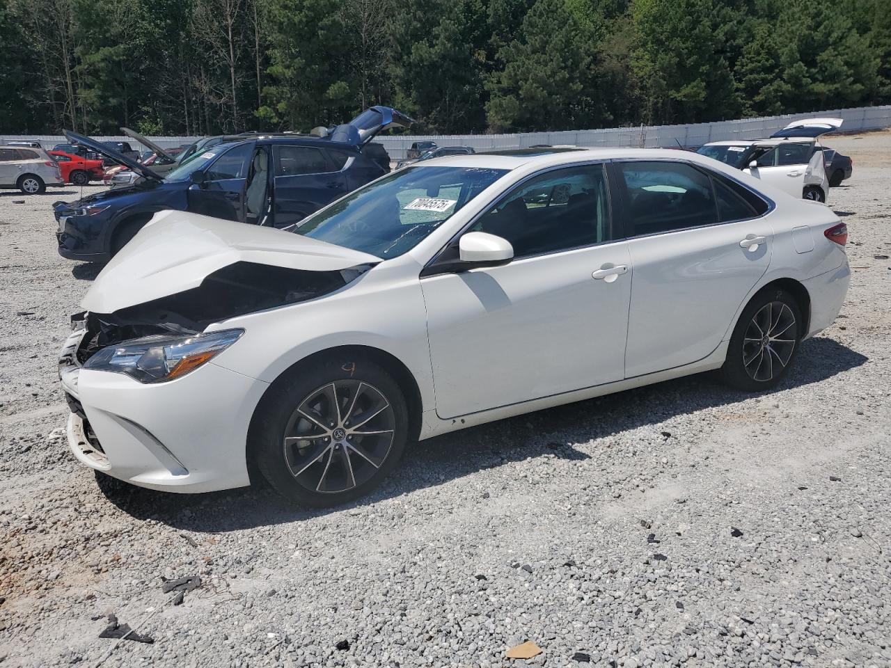 2016 Toyota Camry le LE