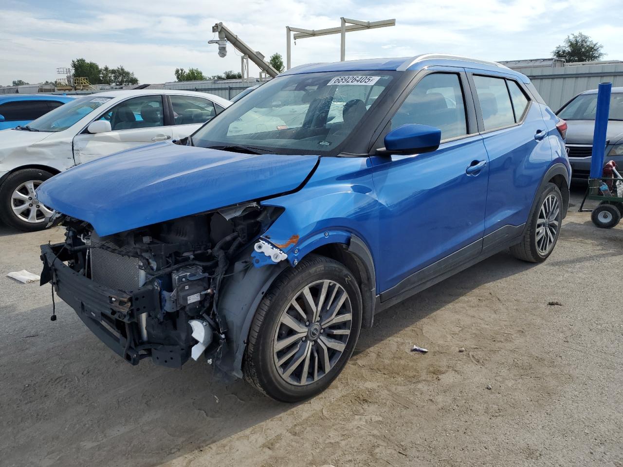 2023 Nissan Kicks sv SV