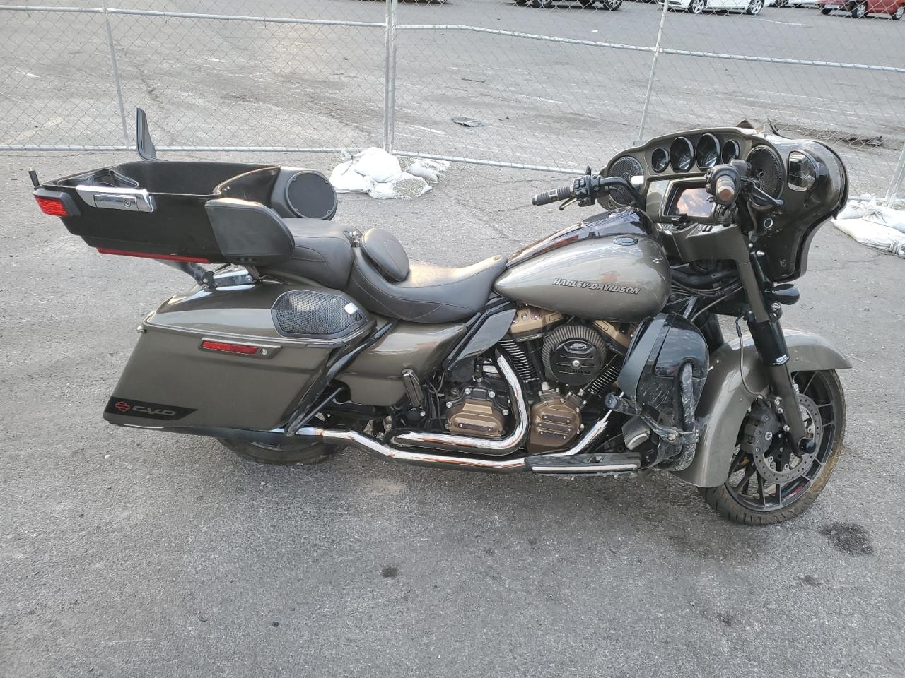 2021 Harley-davidson Flhxse