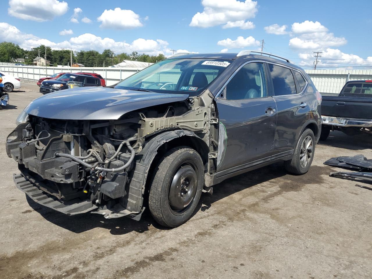 2014 Nissan Rogue s S