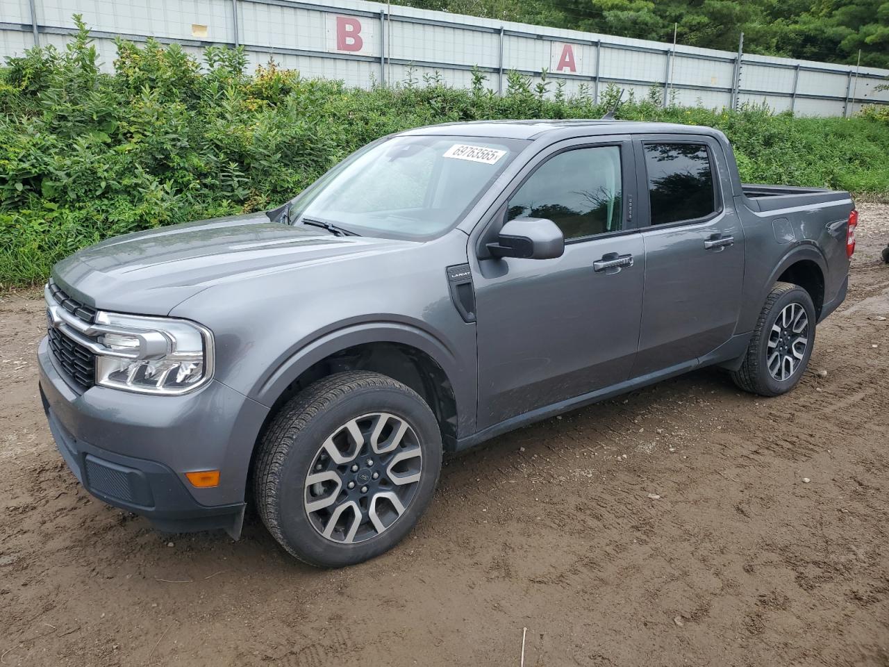 2022 Ford Maverick x XL