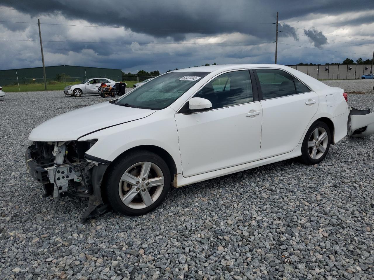 2013 Toyota Camry se L