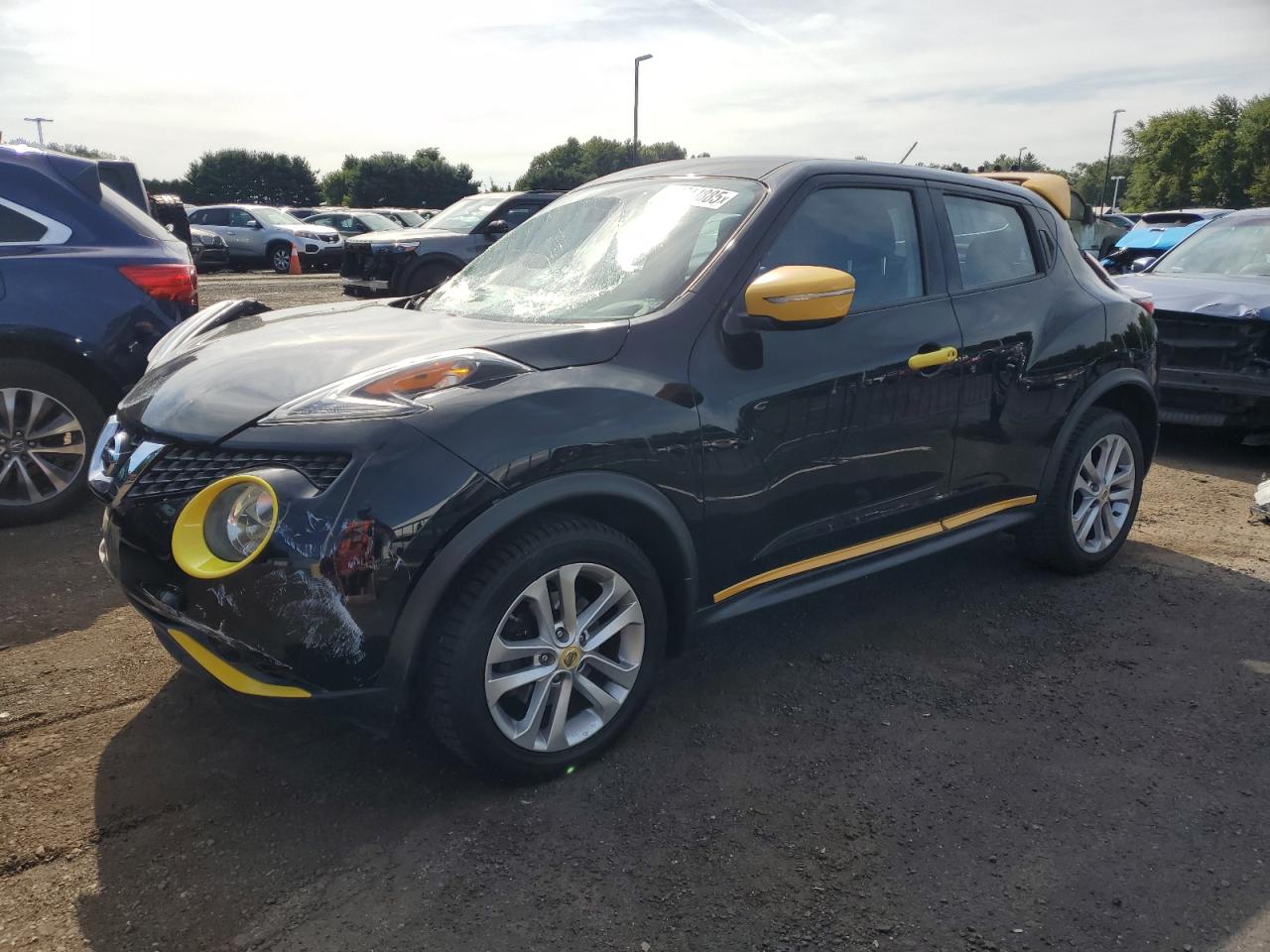 2015 Nissan Juke s S