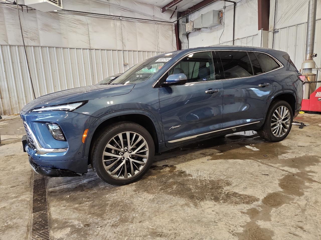 2025 Buick Enclave av AVENIR