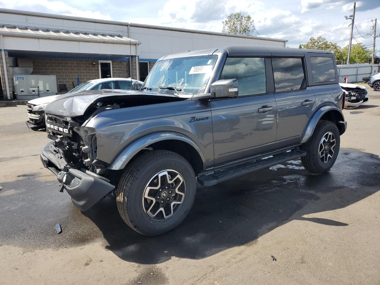 2022 Ford Bronco bas BASE