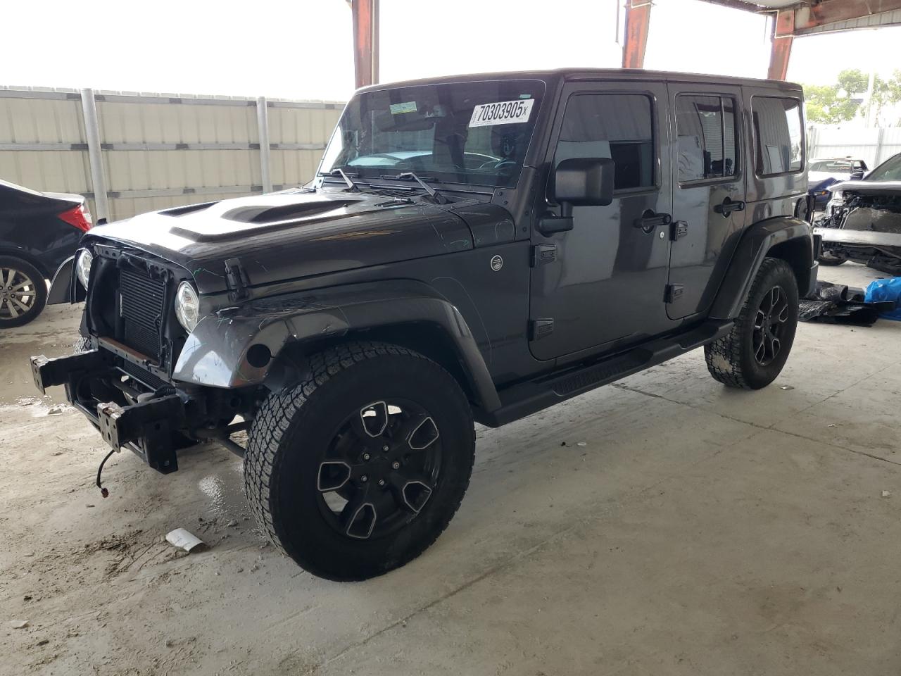 2018 Jeep Wrangler u SAHARA