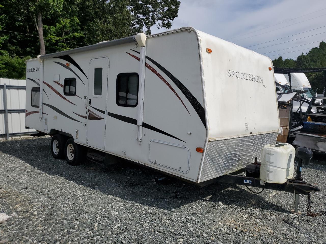 2014 Sportsmen Trailer