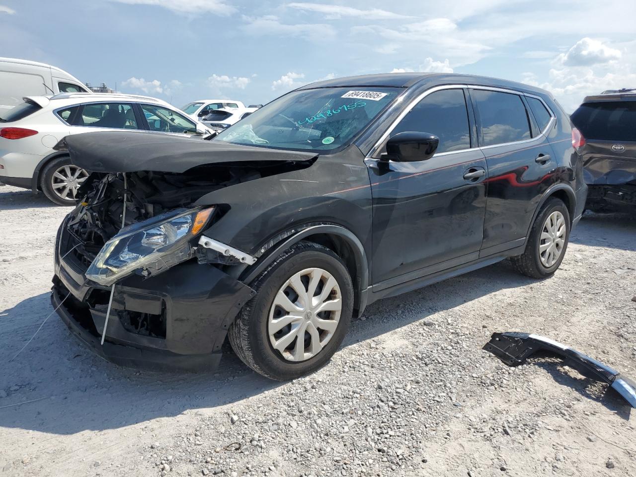 2019 Nissan Rogue s S
