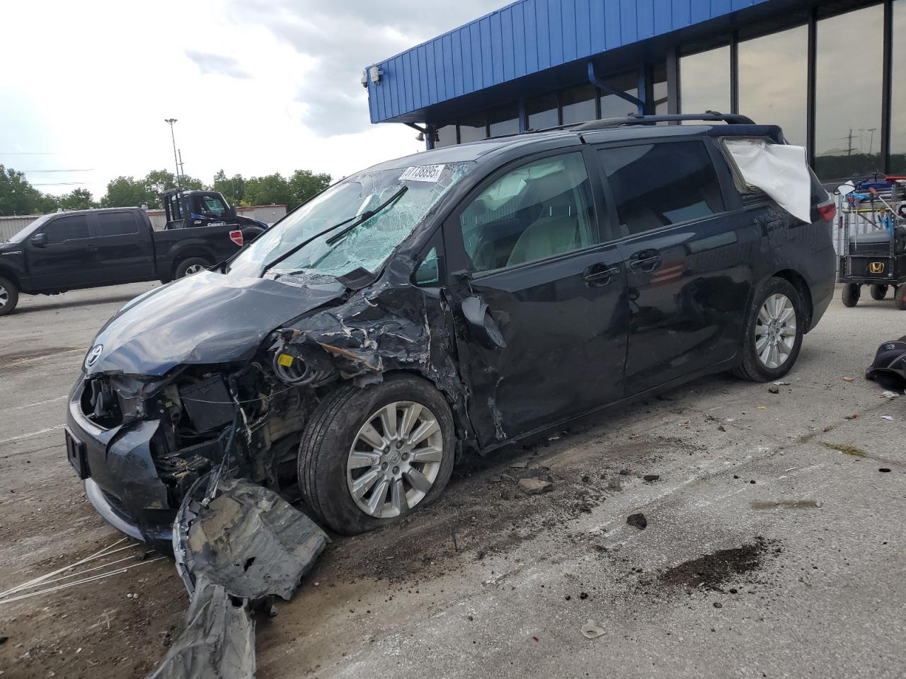 2015 Toyota Sienna le LE
