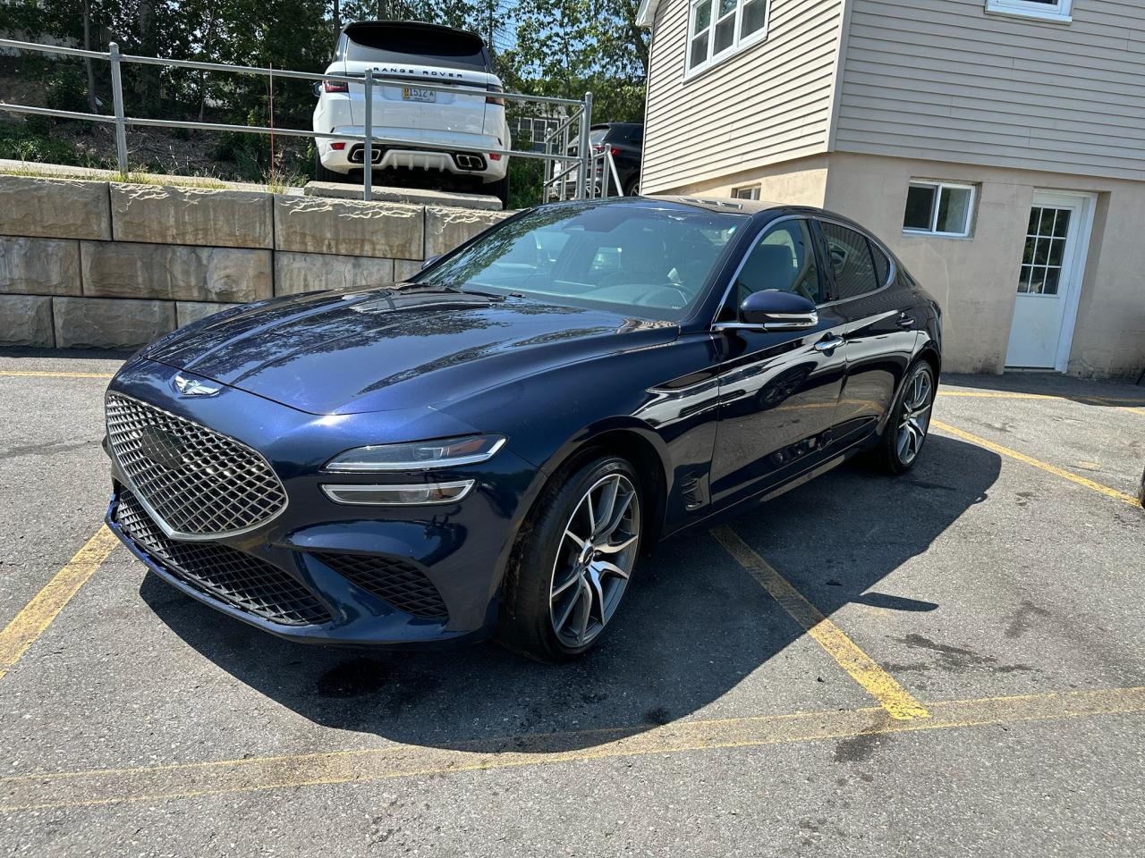 2023 Genesis G70 Base