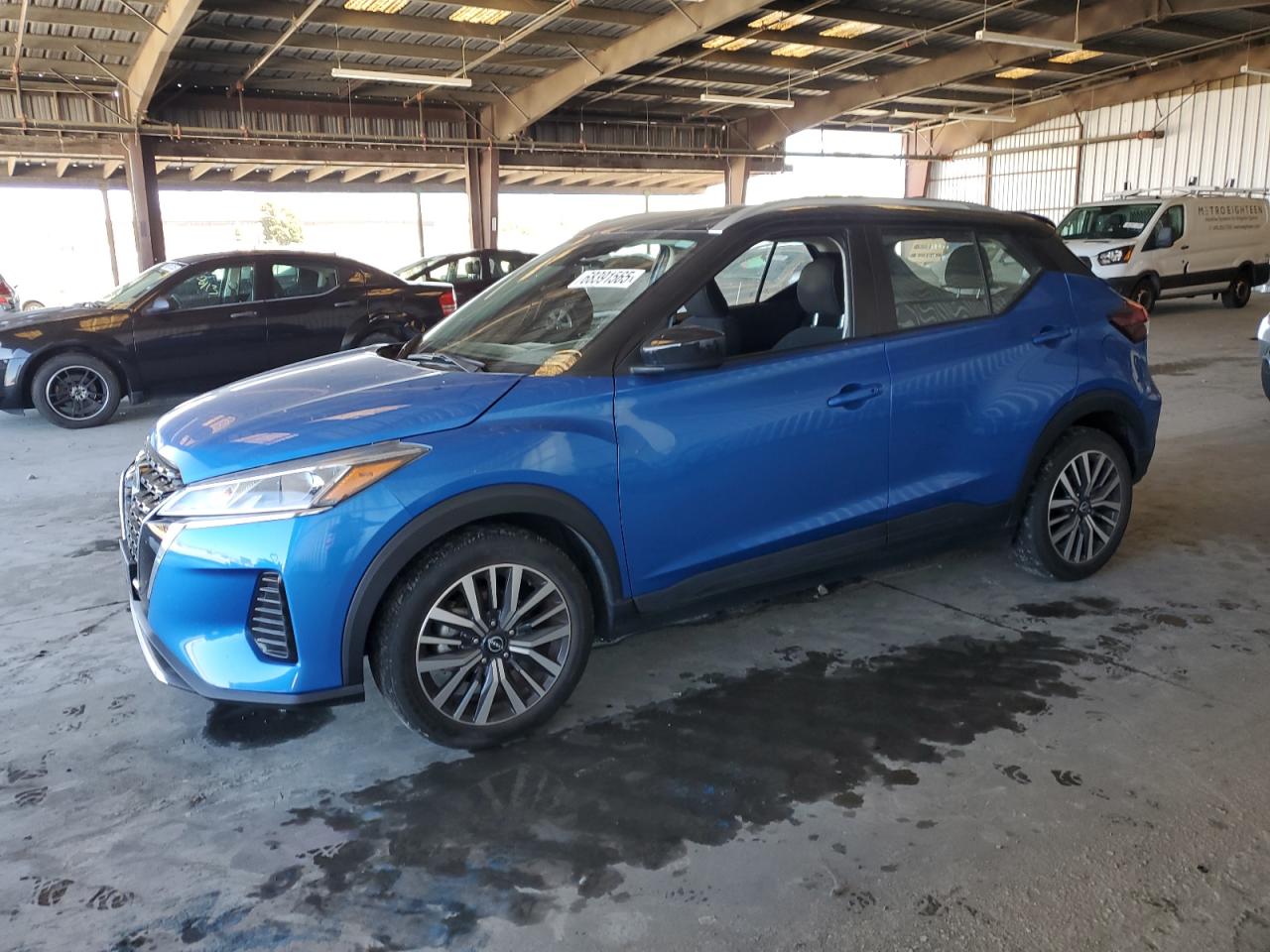 2023 Nissan Kicks sv SV