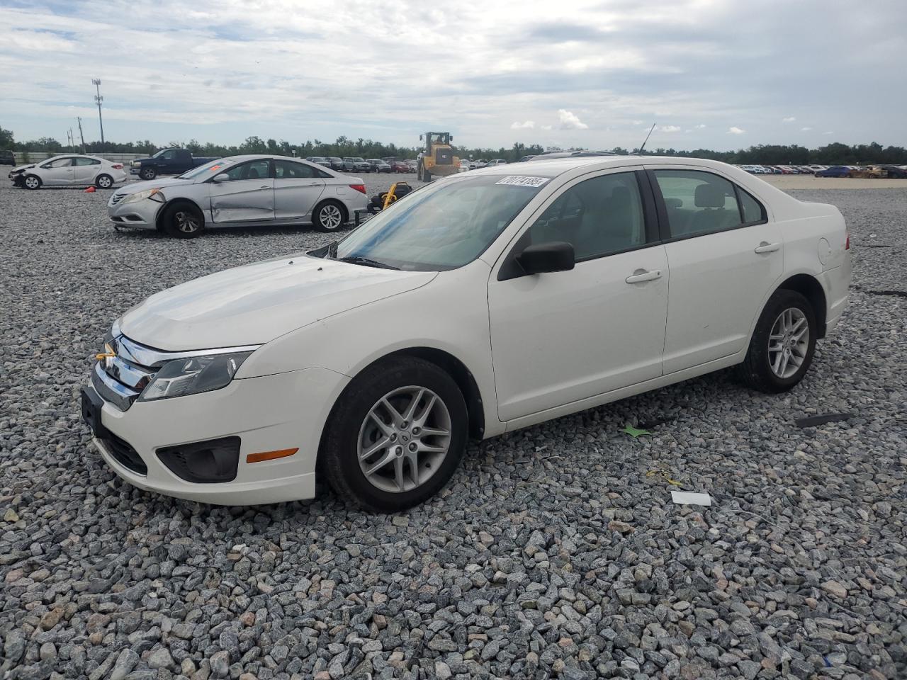 2012 Ford Fusion s S