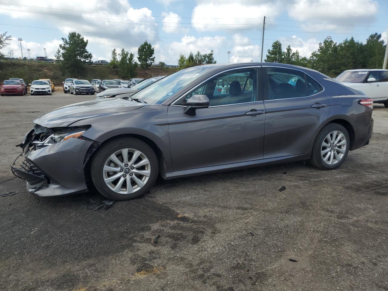 2020 Toyota Camry le LE