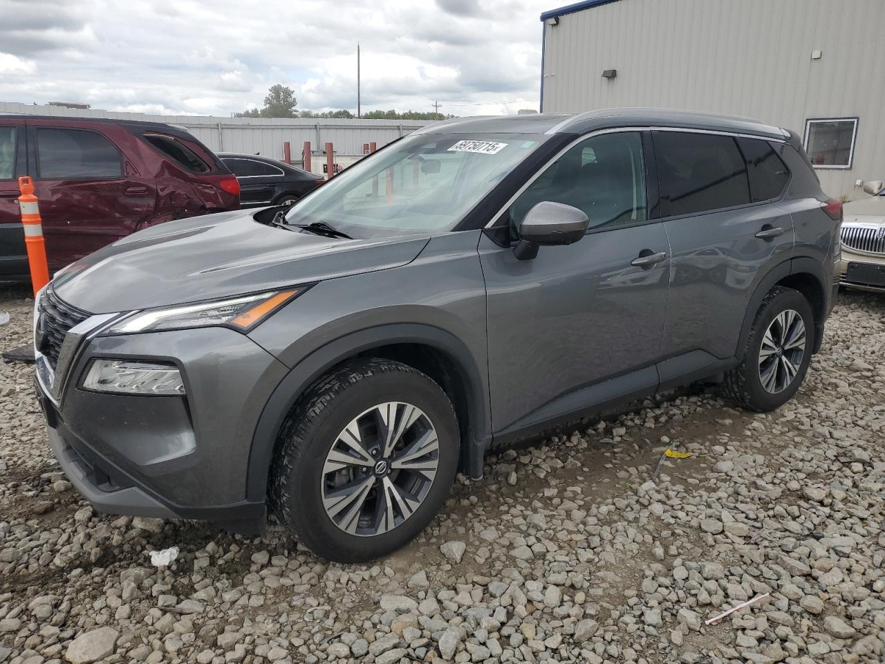 2021 Nissan Rogue sv SV